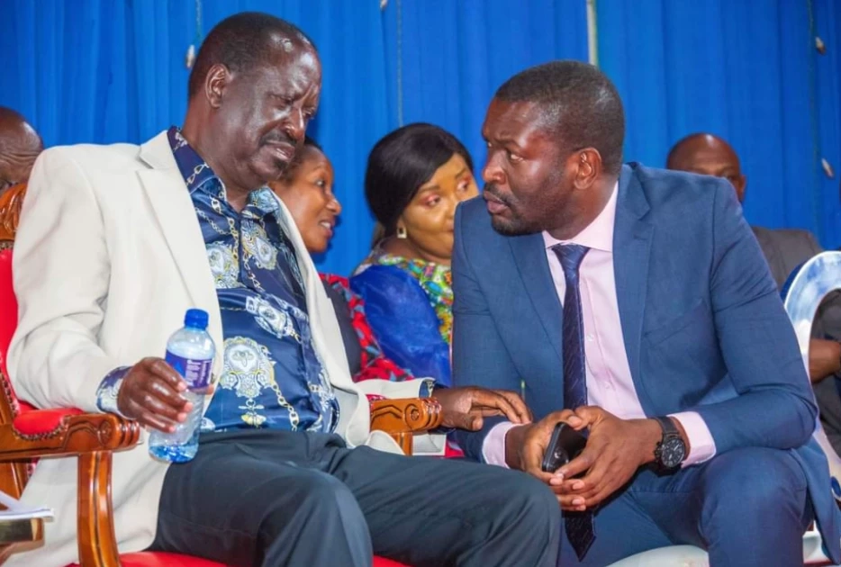 Raila sifuna og image