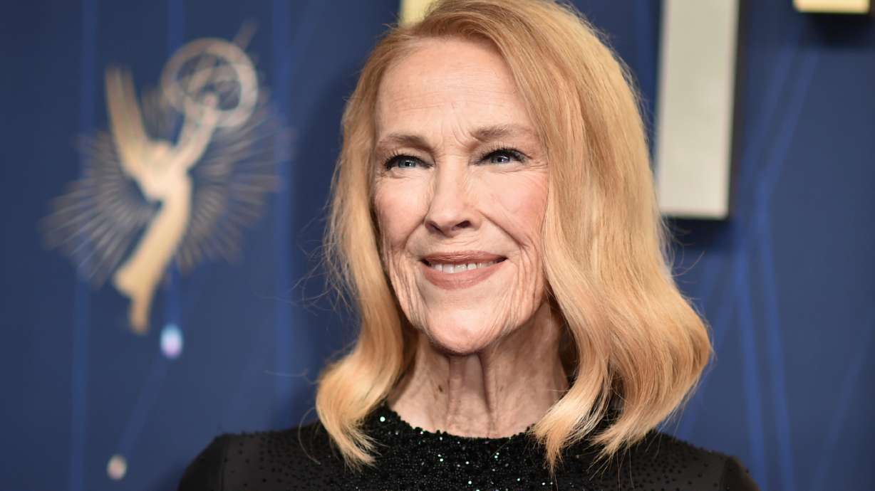 Catherine O’Hara, Beloved Comic Actor and “Schitt’s Creek” Star, Dies at