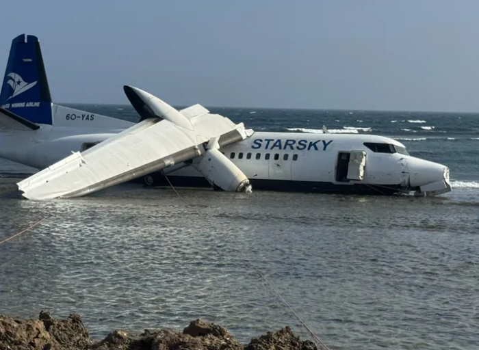 Plane Veers Off Runway in Mogadishu, Lands on Shoreline