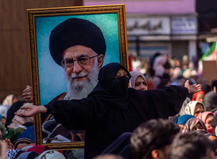 China Condemns Killing of Iran’s Supreme Leader, Urges Halt to Military Actions