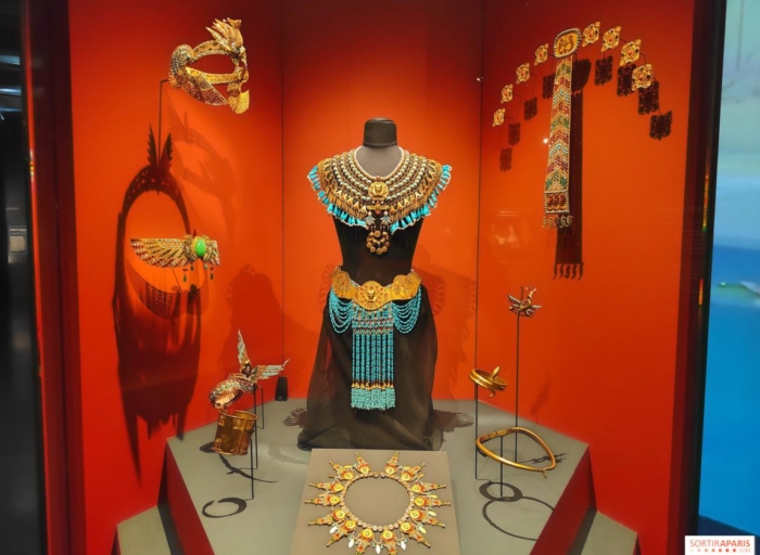 Cleopatra Brought to Life in London Through Immersive Exhibition