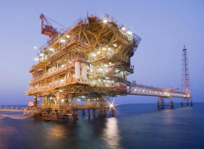 Iranian Strikes Hit Key Energy Facilities as Middle East War Disrupts Global Supply