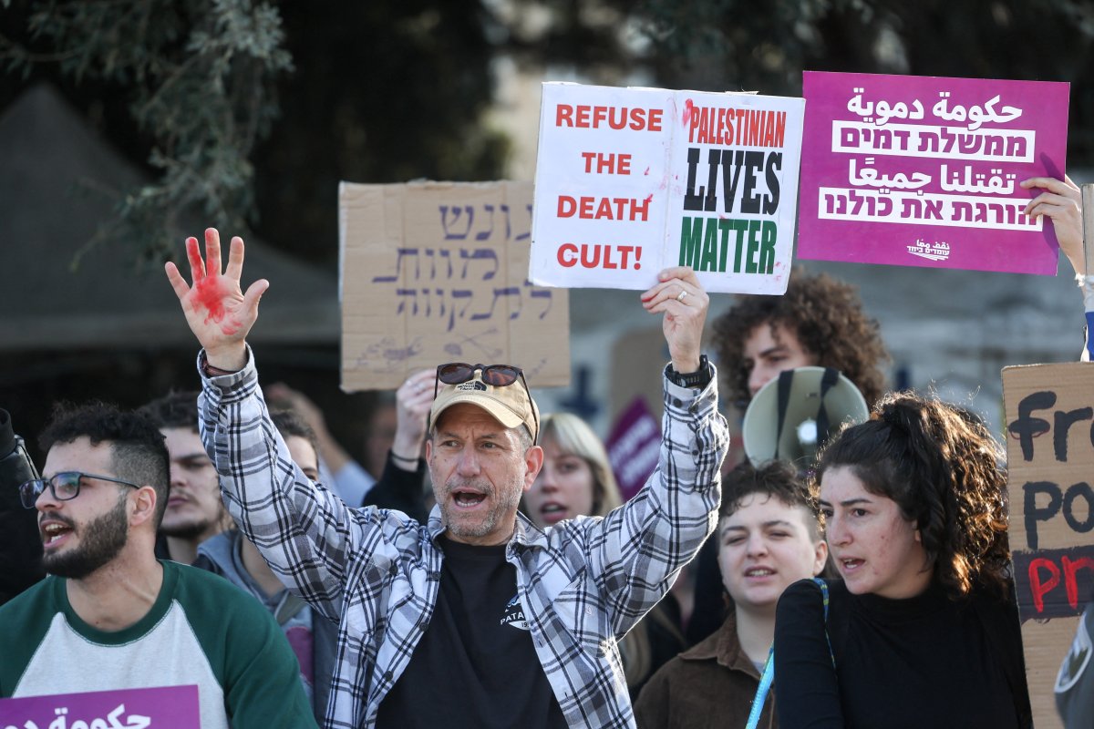 Israel approves law on public trials, death penalty for October 7 detainees