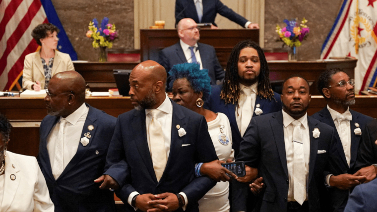 Tennessee approves map dismantling majority Black district