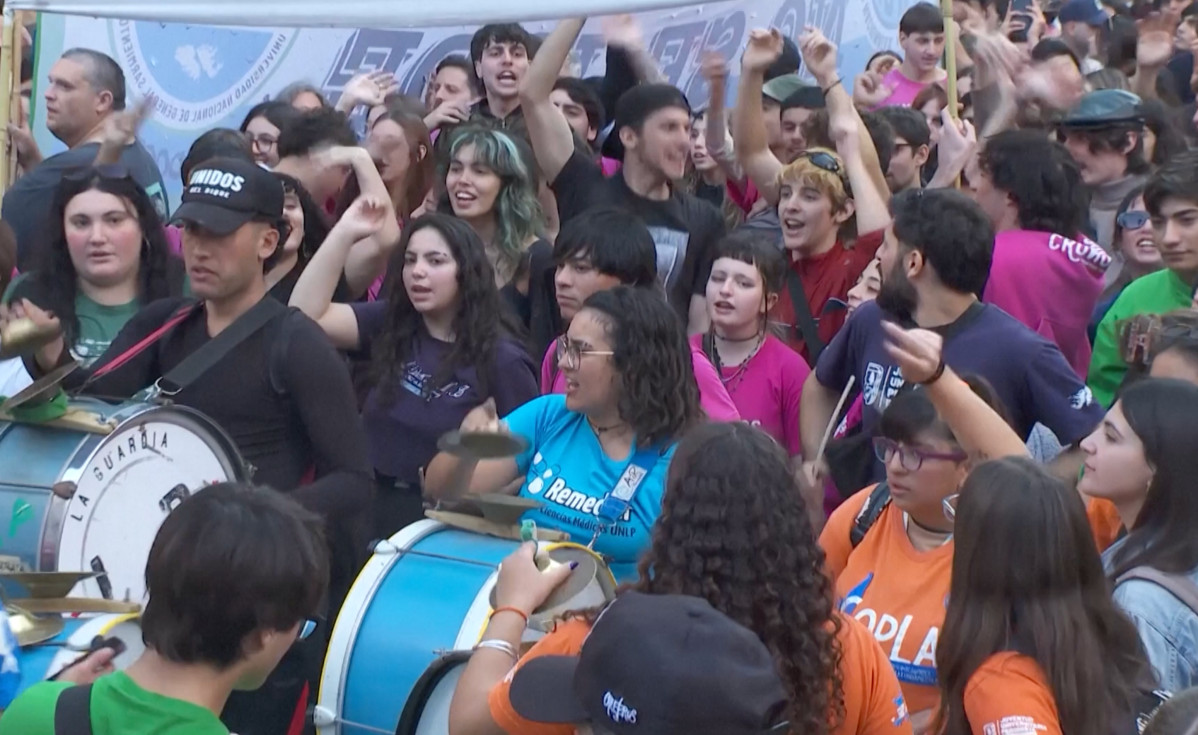 Argentines protest against Milei’s defunding of public universities