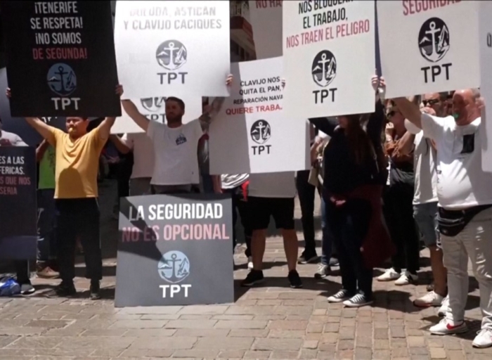 Protests in the Canary Islands as virus stricken ship heads for port