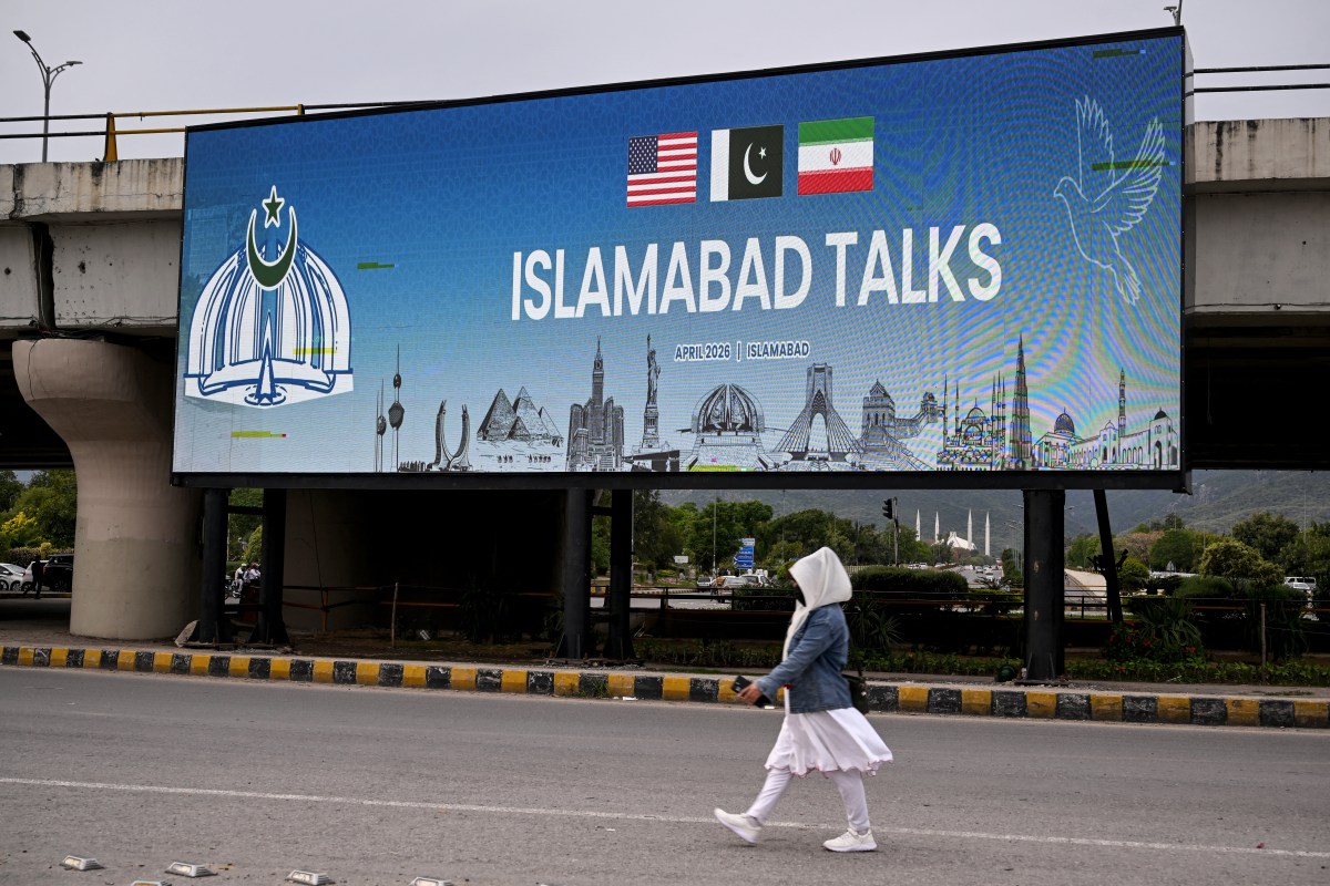 Pakistan scrambles to salvage US Iran diplomacy as ceasefire faces collapse