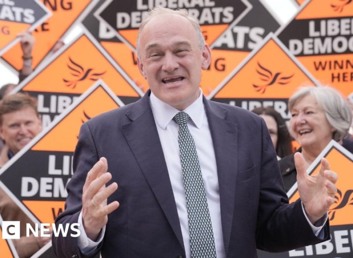Lib Dems offer alternative to extremes of Reform and Greens, Davey says