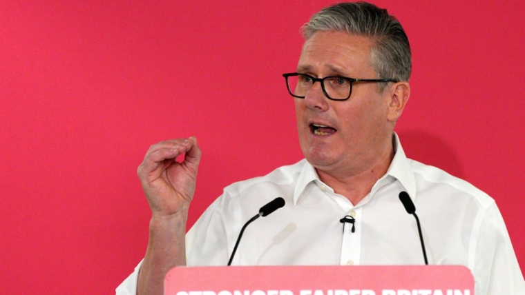 Starmer to face split cabinet as demands for his resignation mount