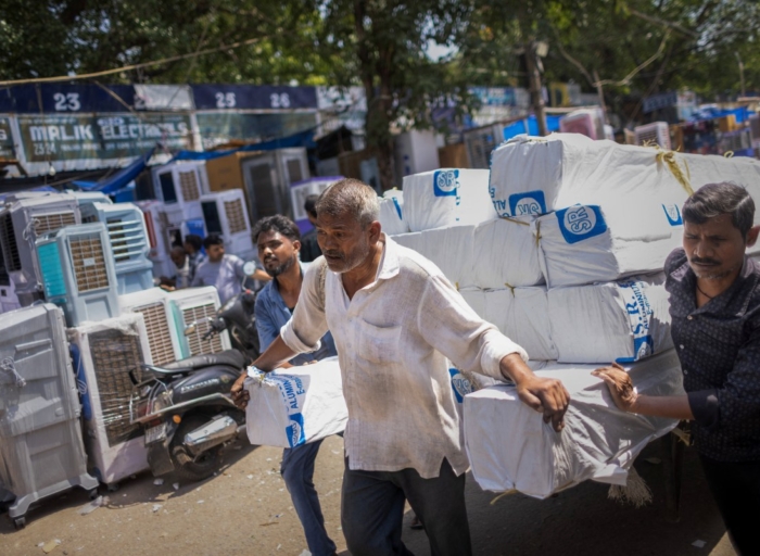 ‘A calamity’: Why is a record heatwave sweeping South Asia?