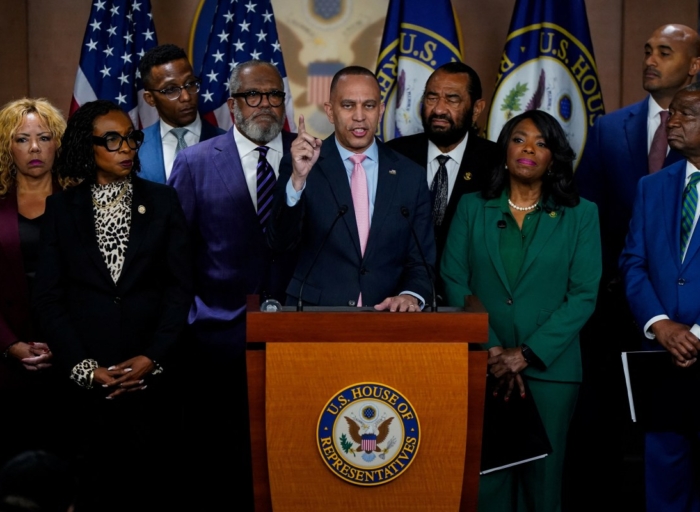 ‘Cotton picking’: US lawmaker condemned for racist comment about Jeffries